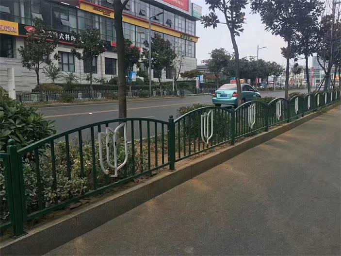 道路护栏