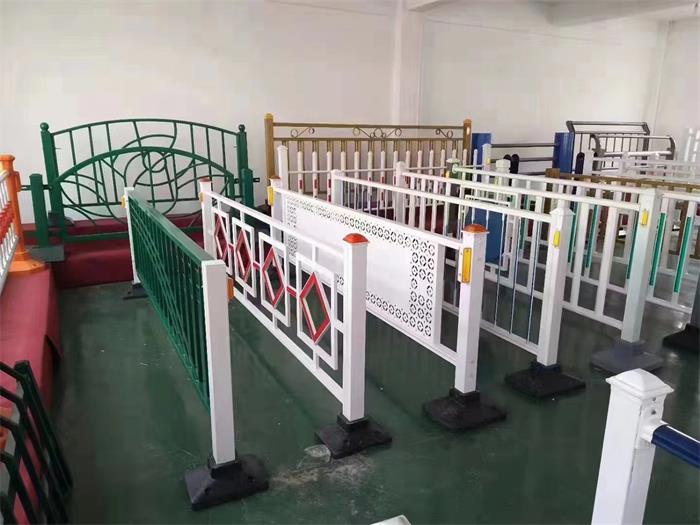 道路护栏